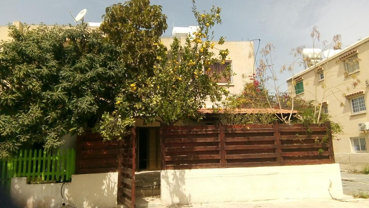 Green Patio Larnaca Exterior foto